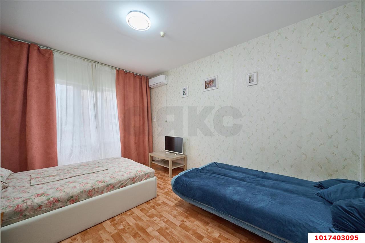 Фото №3: 2-комнатная квартира 72&nbsp;м², 4/17&nbsp;эт. - Краснодар, Прикубанский внутригородской округ, мкр. имени Маршала Жукова, ул. Александра Покрышкина, 4/5