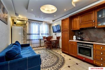 Фото №1: 3-комнатная квартира 82 м², 10/14 эт. - Краснодар, мкр. Черёмушки, ул. Ставропольская, 183/2
