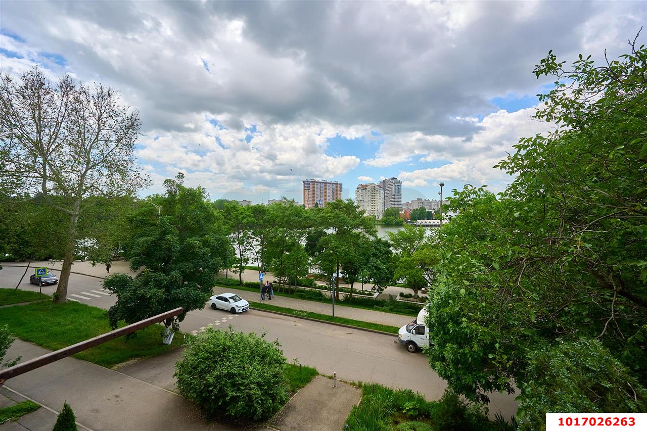 Фото №10: 1-комнатная квартира 33&nbsp;м², 3/5&nbsp;эт. - Краснодар, Центральный внутригородской округ, Покровка, мкр. Центральный, ул. Карасунская набережная, 83