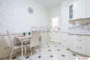 Фото №1: 1-комнатная квартира 38&nbsp;м², 20/23&nbsp;эт. - Краснодар, мкр. ЖК Губернский, ул. им. Героя Яцкова И.В., 9к3