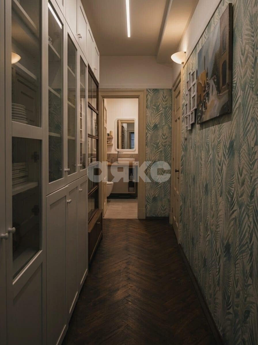Фото №5: Комната 123&nbsp;м², 5/6&nbsp;эт. - Москва, пер. Трёхпрудный, 11/13с1