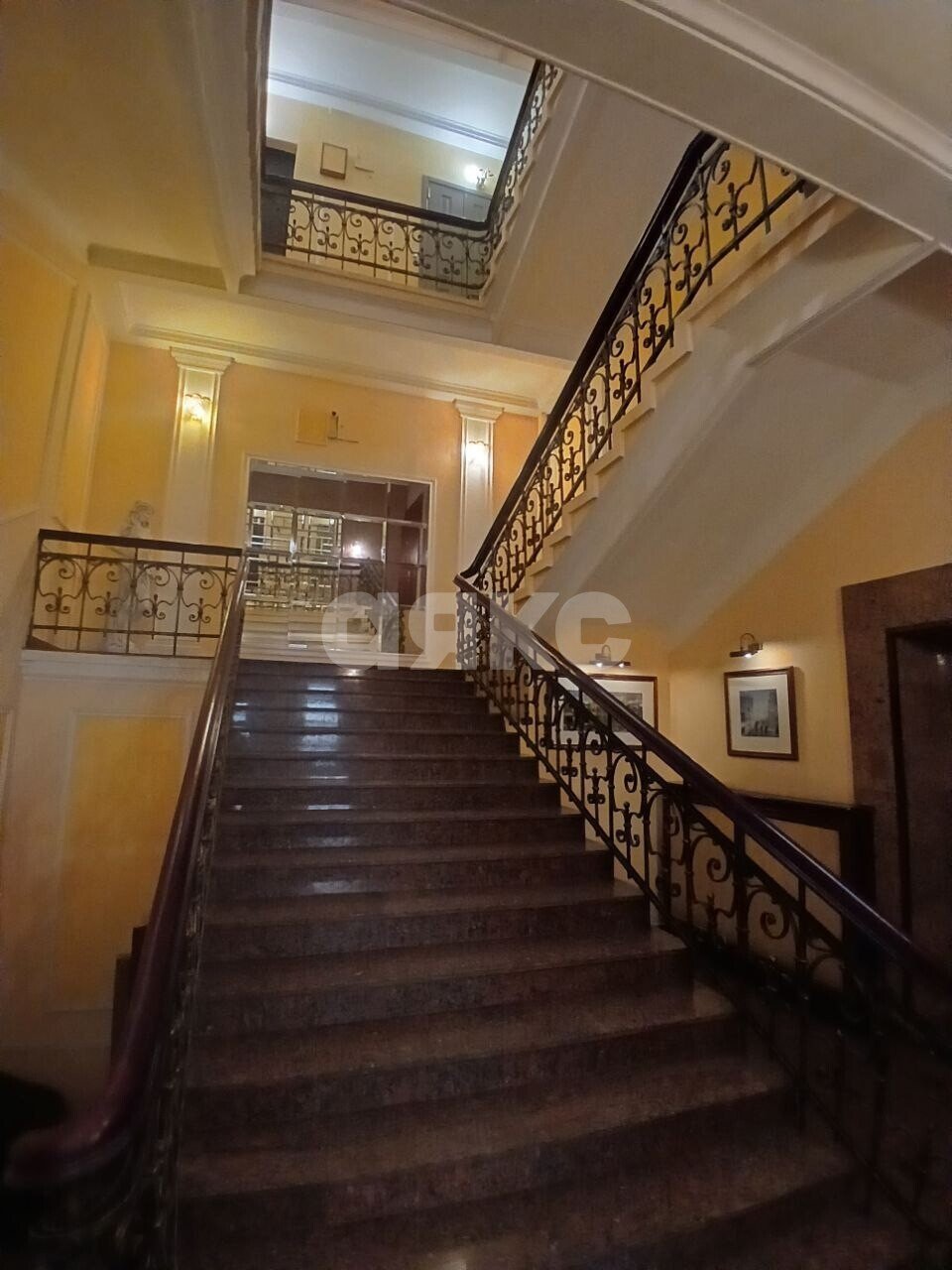 Фото №3: Комната 123&nbsp;м², 5/6&nbsp;эт. - Москва, пер. Трёхпрудный, 11/13с1