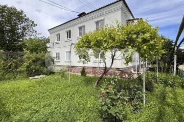 Фото №1: 3-комнатная квартира 45&nbsp;м², 2/2&nbsp;эт. - Кореновск, ул. Тимашевская, 1А