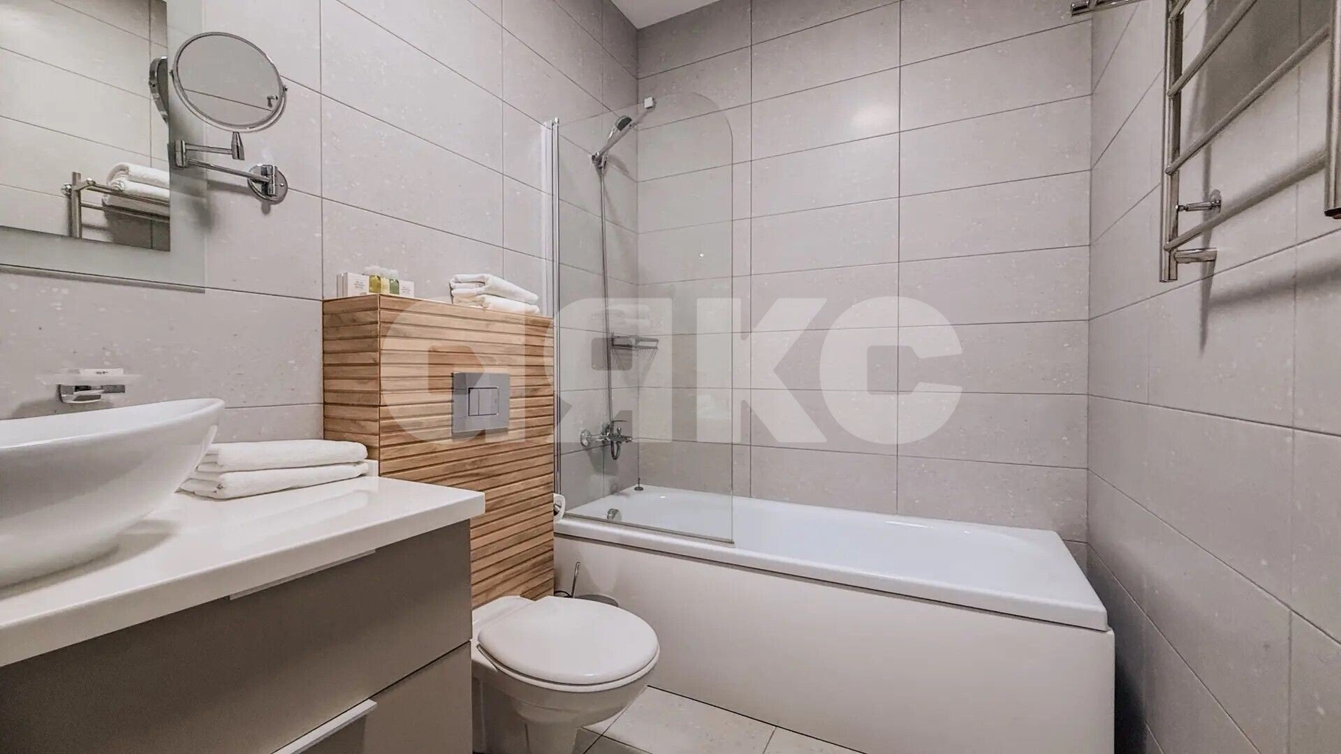 Фото №1: 1-комнатная квартира 64&nbsp;м², 13/14&nbsp;эт. - Анапа, мкр. жилой комплекс Золотая Бухта, пр-кт Революции, 3