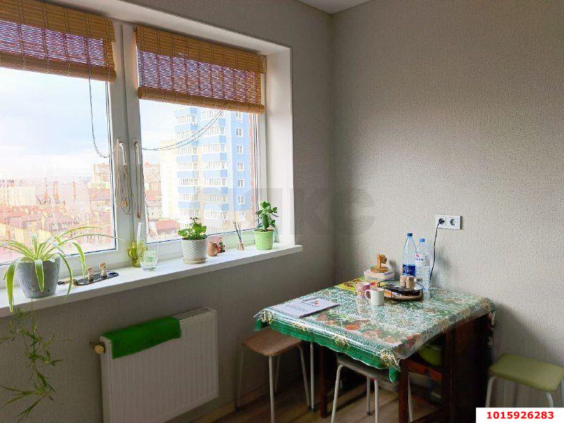 Фото №4: 2-комнатная квартира 64&nbsp;м², 12/12&nbsp;эт. - Краснодар, Прикубанский внутригородской округ, мкр. Музыкальный, ул. имени Мусоргского М.П., 26к2