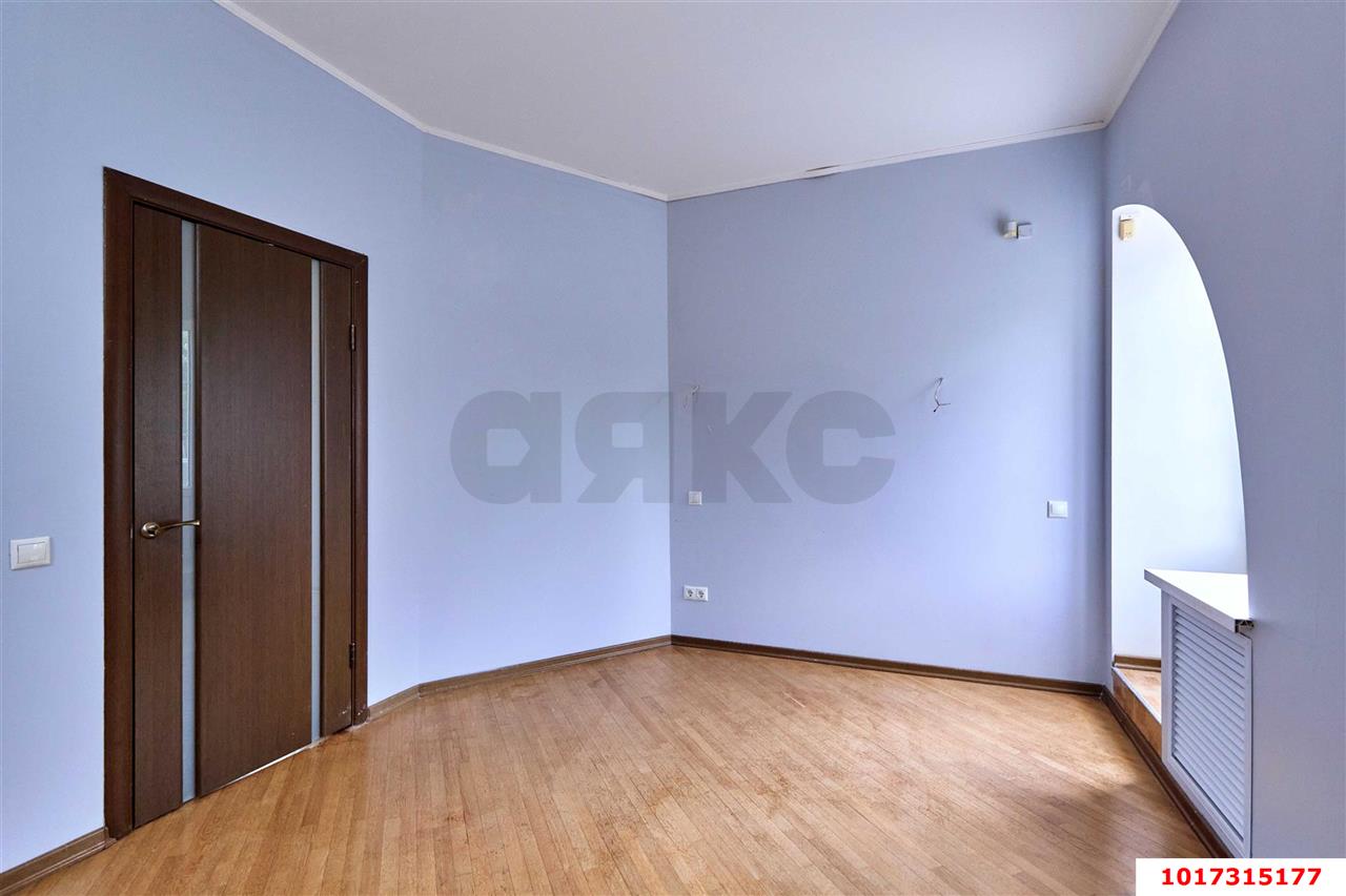 Фото №10: Дом 241&nbsp;м² + 4.5&nbsp;сот., 2&nbsp;эт. - Краснодар, Западный внутригородской округ, мкр. Фестивальный, ул. Фридриха Энгельса, 74
