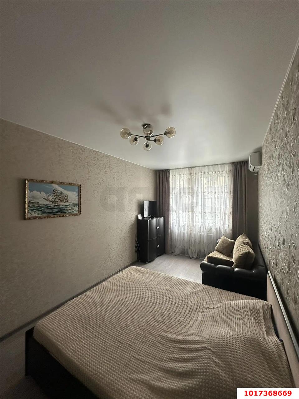 Фото №1: 2-комнатная квартира 40&nbsp;м², 2/21&nbsp;эт. - Краснодар, Прикубанский внутригородской округ, Россинского, мкр. жилой комплекс Дружный, ул. Адмирала Серебрякова, 3к3
