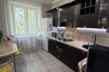 Фото №1: 3-комнатная квартира 78 м², 4/5 эт. - Воскресенск, мкр. Центральный, ул. Октябрьская, 2