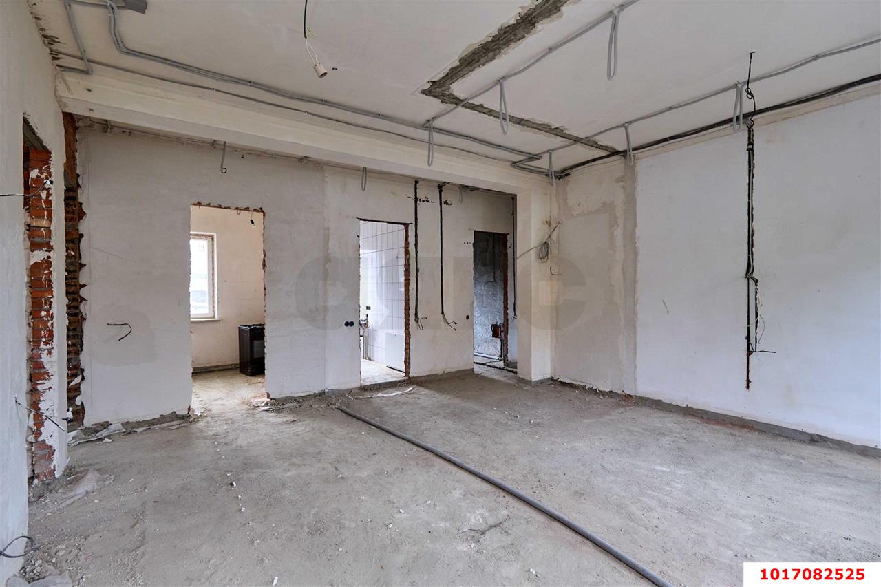 Фото №10: Дом 250&nbsp;м² + 4&nbsp;сот., 2&nbsp;эт. - Краснодар, Западный внутригородской округ, Горогороды, мкр. Центральный, ул. Александра Матросова, 45