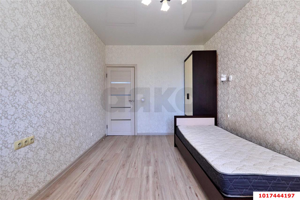 Фото №8: 3-комнатная квартира 95&nbsp;м², 5/18&nbsp;эт. - Краснодар, Прикубанский внутригородской округ, мкр. 9-й километр, пр-д Репина, 3
