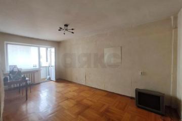 Фото №1: 1-комнатная квартира 31&nbsp;м², 5/5&nbsp;эт. - Краснодар, мкр. Черёмушки, ул. Димитрова, 129