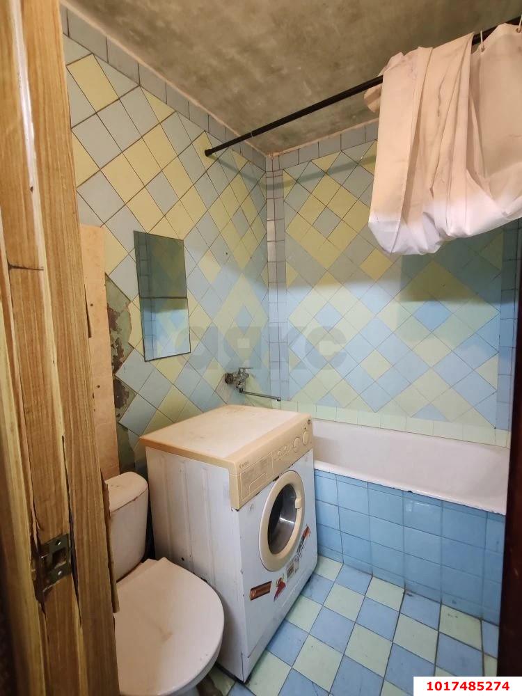 Фото №4: 1-комнатная квартира 35&nbsp;м², 5/5&nbsp;эт. - Краснодар, Карасунский внутригородской округ, мкр. Черёмушки, ул. Димитрова, 129