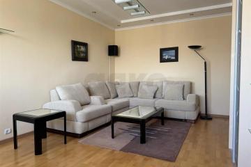 Фото №1: 2-комнатная квартира 70&nbsp;м², 15/17&nbsp;эт. - Краснодар, мкр. Комсомольский, ул. Тюляева, 2/1