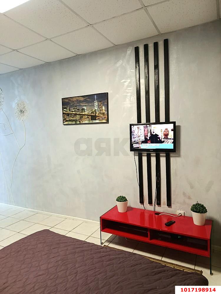 Фото №2: Студия 44&nbsp;м² - Краснодар, Прикубанский внутригородской округ, ЖК Лучезарный, мкр. Музыкальный, ул. имени Сергея Есенина, 133