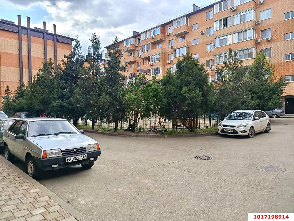 Фото №6: Студия 44&nbsp;м² - Краснодар, Прикубанский внутригородской округ, ЖК Лучезарный, мкр. Музыкальный, ул. имени Сергея Есенина, 133