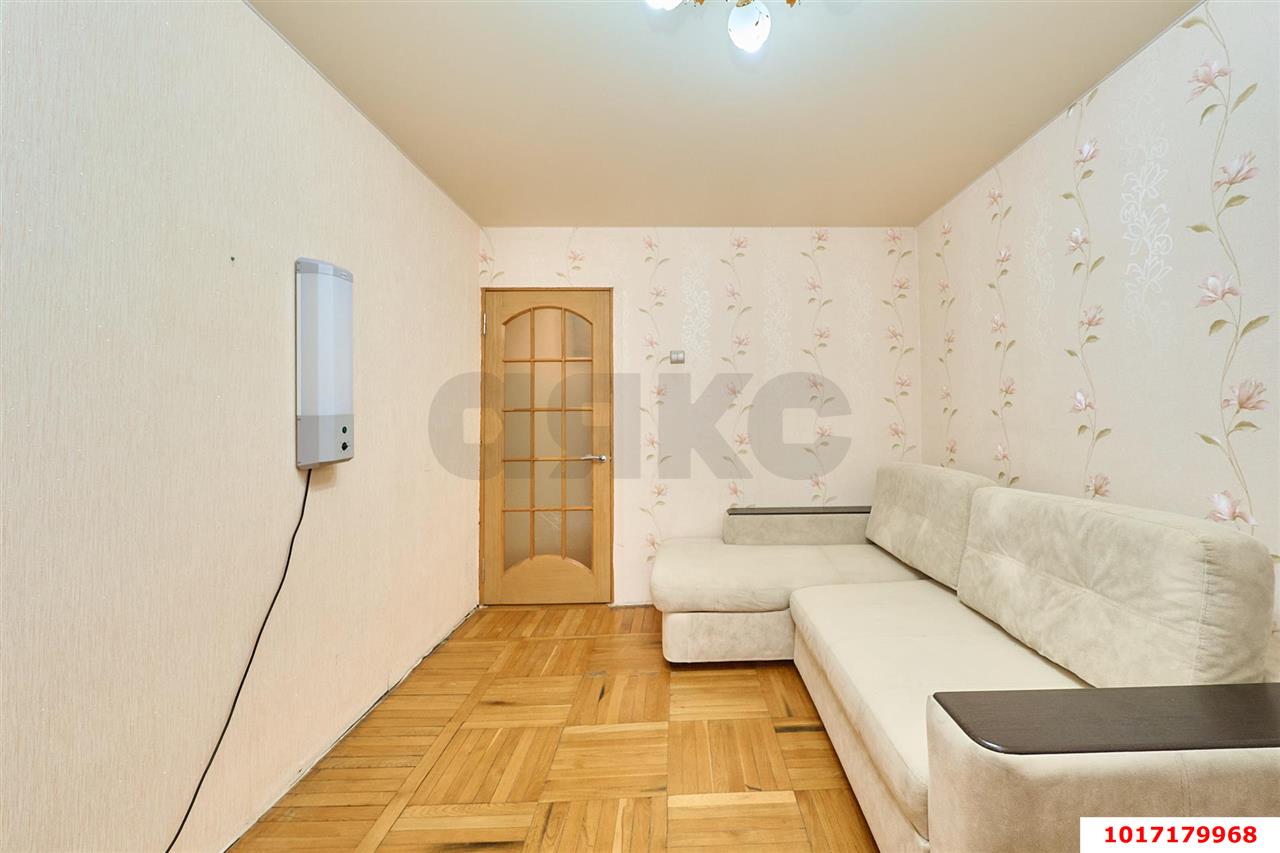 Фото №9: 3-комнатная квартира 64&nbsp;м², 5/5&nbsp;эт. - Краснодар, Прикубанский внутригородской округ, мкр. Фестивальный, ул. имени Тургенева, 199
