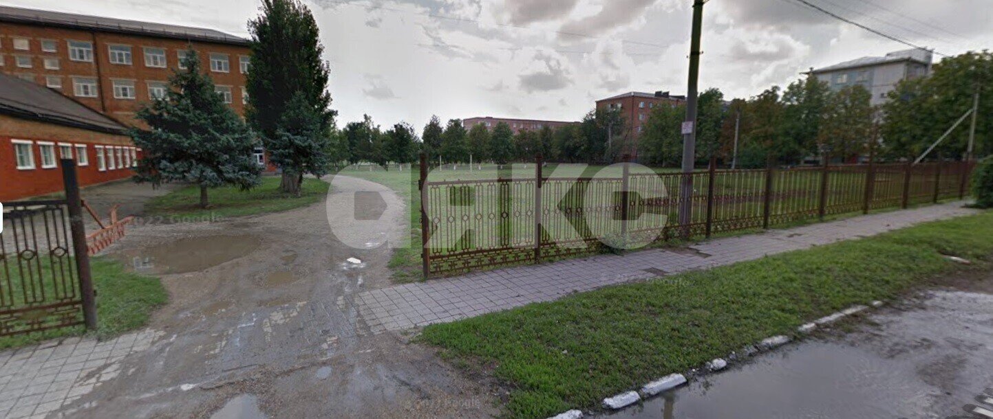 Фото №9: 2-комнатная квартира 47&nbsp;м², 1/5&nbsp;эт. - Новокубанск, п. КНИИТИМ, ул. Ленинградская, 30