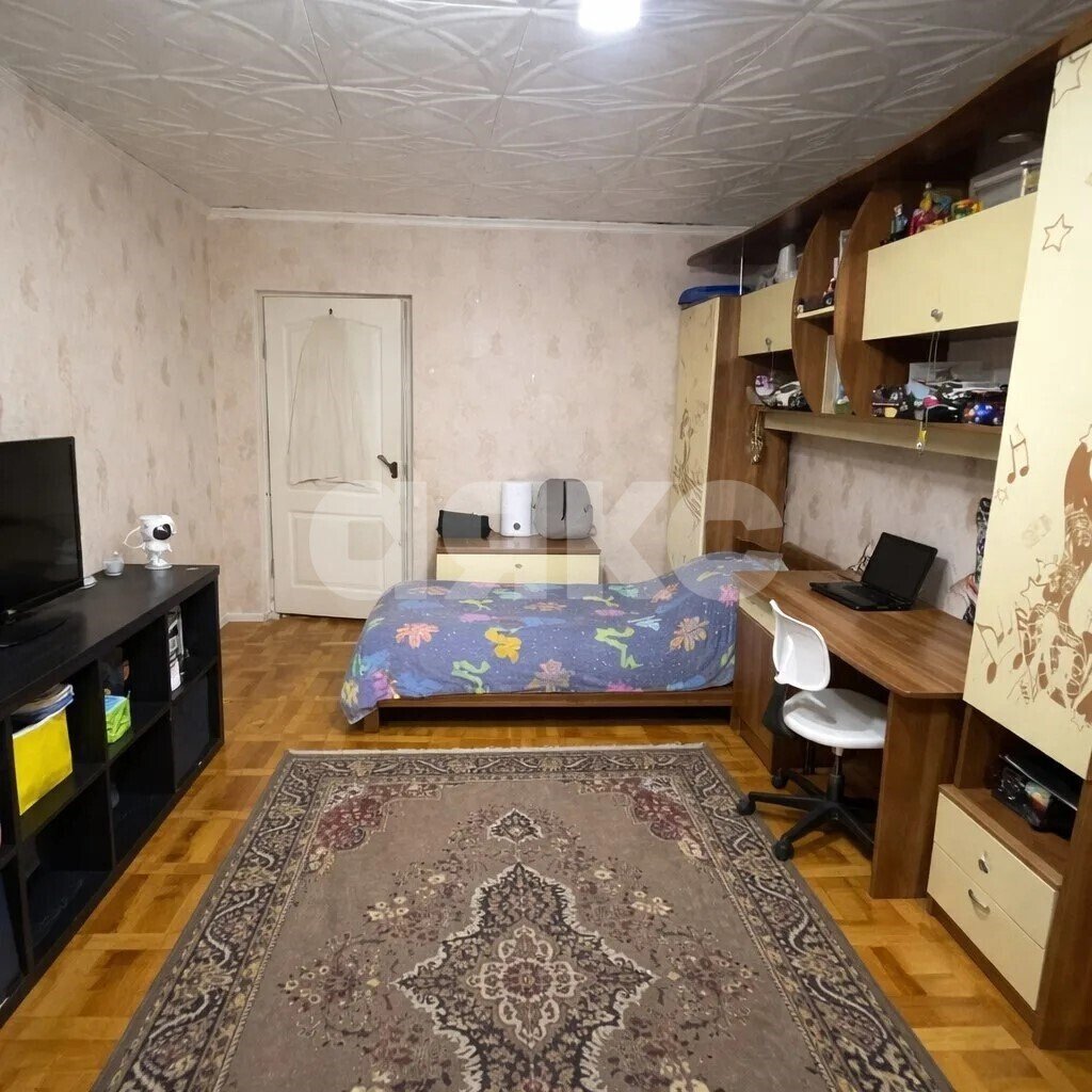 Фото №2: 2-комнатная квартира 47&nbsp;м², 1/5&nbsp;эт. - Новокубанск, п. КНИИТИМ, ул. Ленинградская, 30