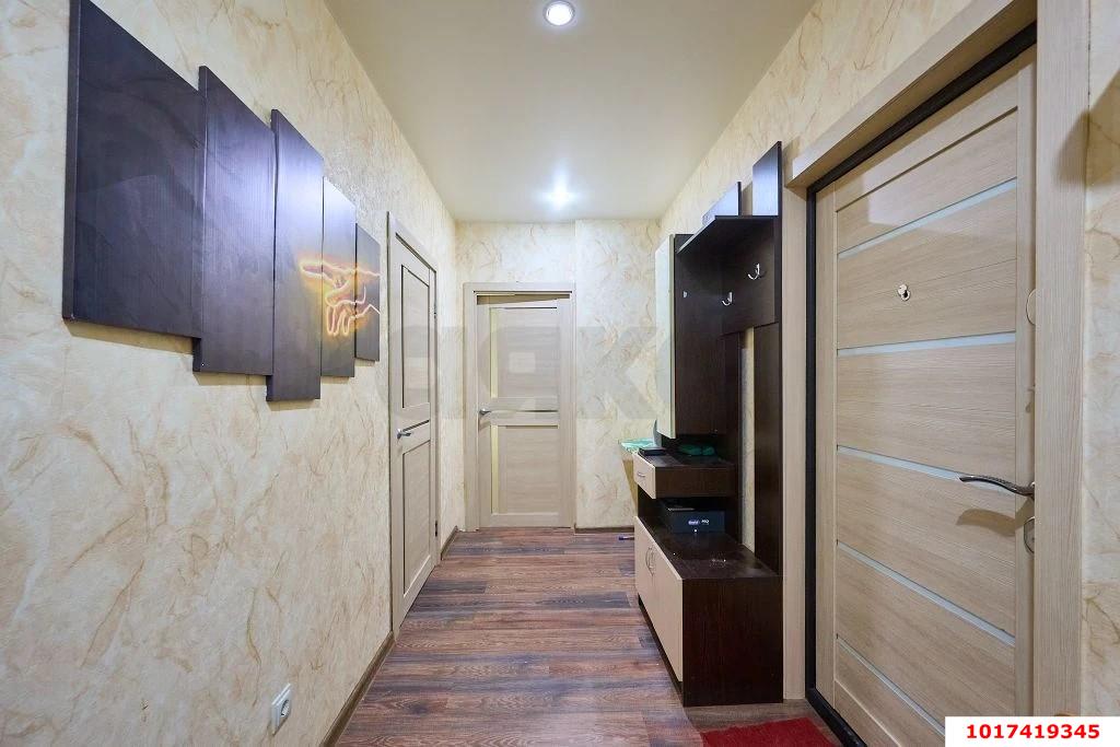 Фото №10: 2-комнатная квартира 65&nbsp;м², 7/17&nbsp;эт. - Краснодар, Прикубанский внутригородской округ, имени Петра Метальникова, мкр. жилой комплекс Победа-2, ул. Цезаря Куникова, 35