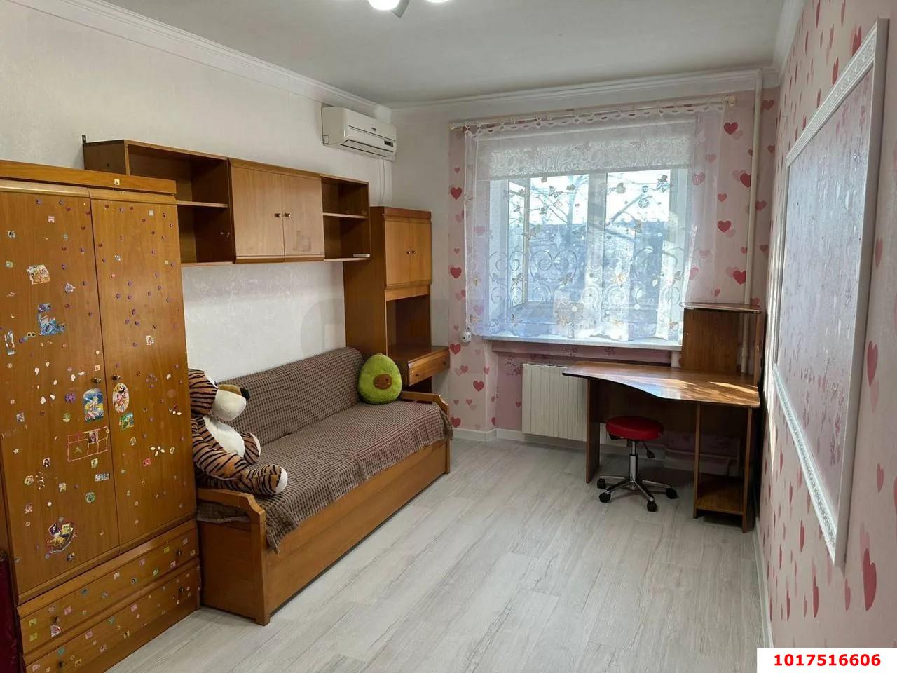 Фото №7: 3-комнатная квартира 81&nbsp;м², 3/3&nbsp;эт. - Краснодар, Прикубанский внутригородской округ, мкр. Репино, пр-д Репина