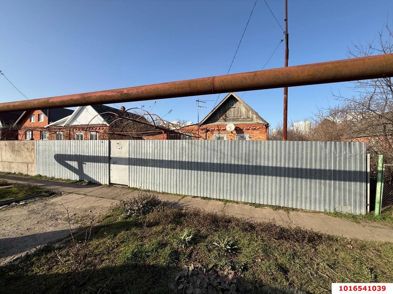 Фото №1: Дом 60&nbsp;м² + 6&nbsp;сот., 1&nbsp;эт. - Краснодар, Прикубанский внутригородской округ, мкр. Северный, ул. Большевистская