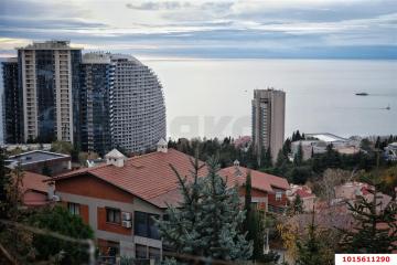 Фото №1: Дом 298&nbsp;м² + 5.7&nbsp;сот., 3&nbsp;эт. - Сочи, мкр. Приморье, ул. Благодатная, 38А