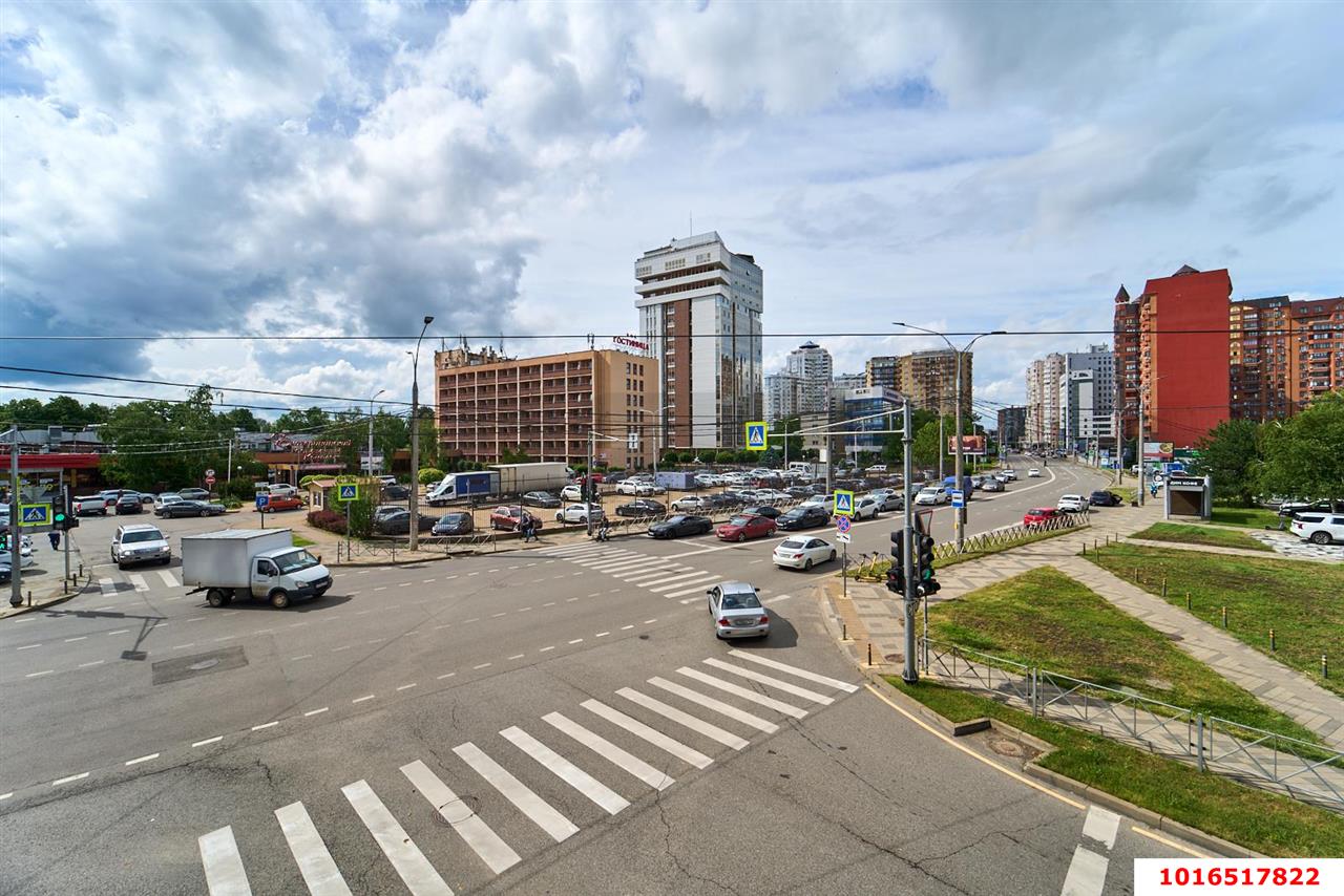 Фото №16: Офисное помещение 71&nbsp;м², 2/13&nbsp;эт. - Краснодар, Западный внутригородской округ, мкр. Центральный, ул. имени Пушкина, 2