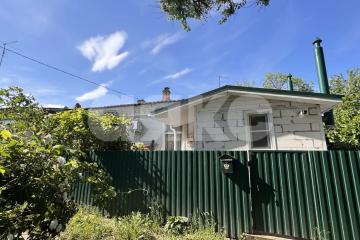 Фото №1: 2-комнатная квартира 38&nbsp;м², 1/1&nbsp;эт. - Кореновск, мкр. 3-й квартал, ул. Красная, 95