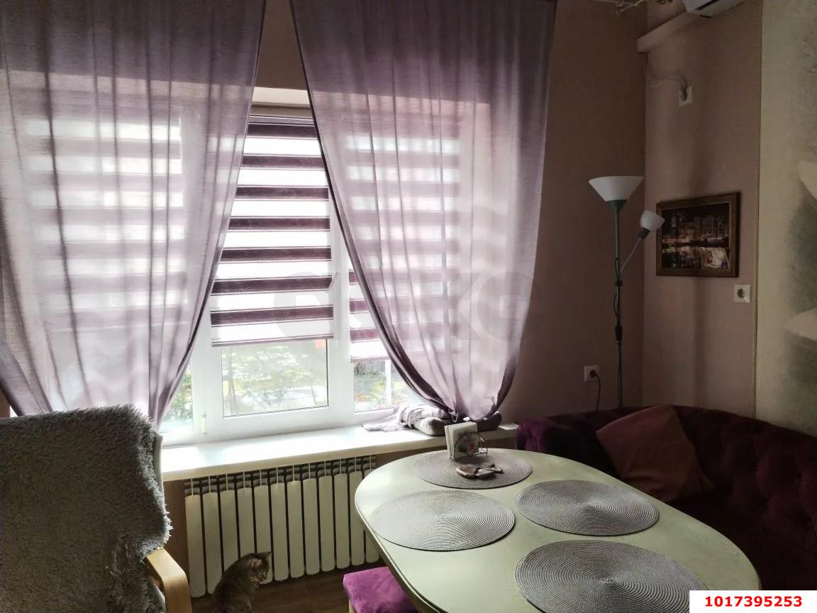 Фото №3: 3-комнатная квартира 50&nbsp;м², 1/1&nbsp;эт. - Краснодар, Западный внутригородской округ, мкр. Центральный, ул. Ленина, 24