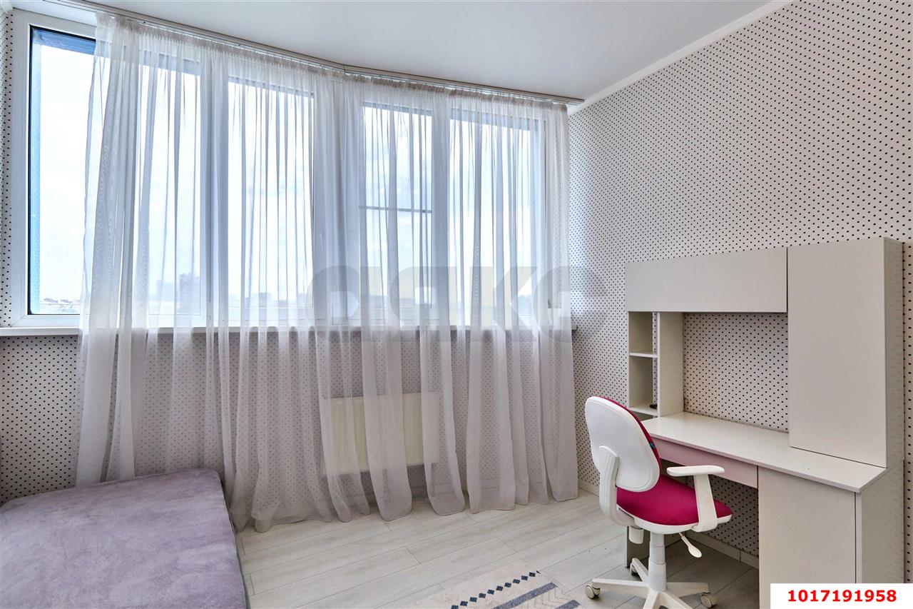 Фото №9: 2-комнатная квартира 90&nbsp;м², 7/22&nbsp;эт. - Краснодар, Западный внутригородской округ, ЖК Адмирал, мкр. Центральный, ул. Кубанская набережная, 39