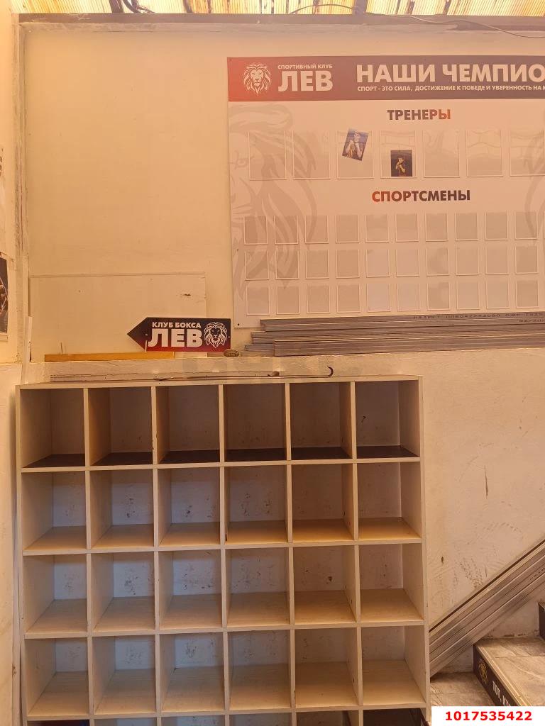 Фото №11: Готовый бизнес 182&nbsp;м², 3&nbsp;эт. - Краснодар, Прикубанский внутригородской округ, мкр. жилой комплекс Зелёная Долина, ул. Шевцова, 1к2