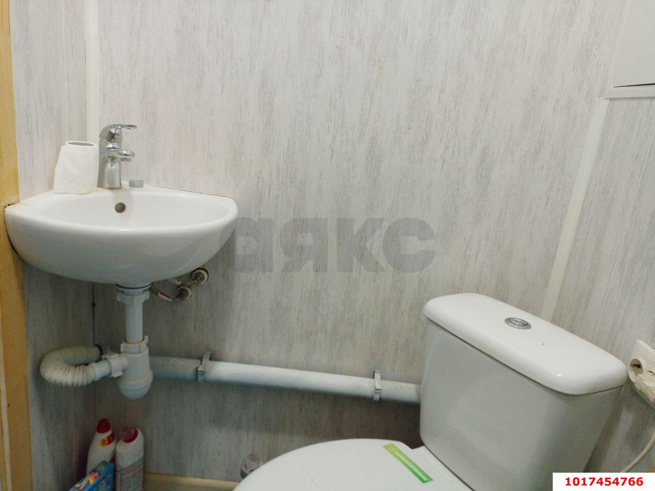 Фото №7: Студия 33&nbsp;м² - Краснодар, Прикубанский внутригородской округ, мкр. Музыкальный, ул. имени Сергея Есенина, 84
