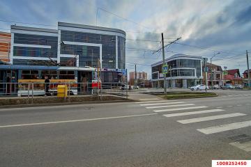 Фото №1: Торговое помещение 328&nbsp;м², 2/3&nbsp;эт. - Краснодар, мкр. Кожзавод, ул. имени Калинина, 328