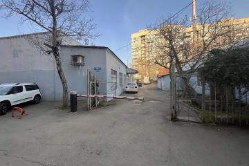 Фото №1: Офисное помещение 88 м², 1/1 эт. - Краснодар, мкр. Западный внутригородской округ, ул. Рашпилевская, 142А