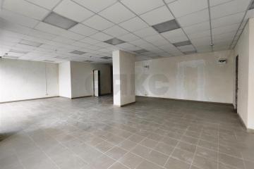 Фото №1: Торговое помещение 175&nbsp;м², 1/17&nbsp;эт. - Краснодар, мкр. жилой комплекс Кремлёвские Ворота, ул. Кореновская, 2к1