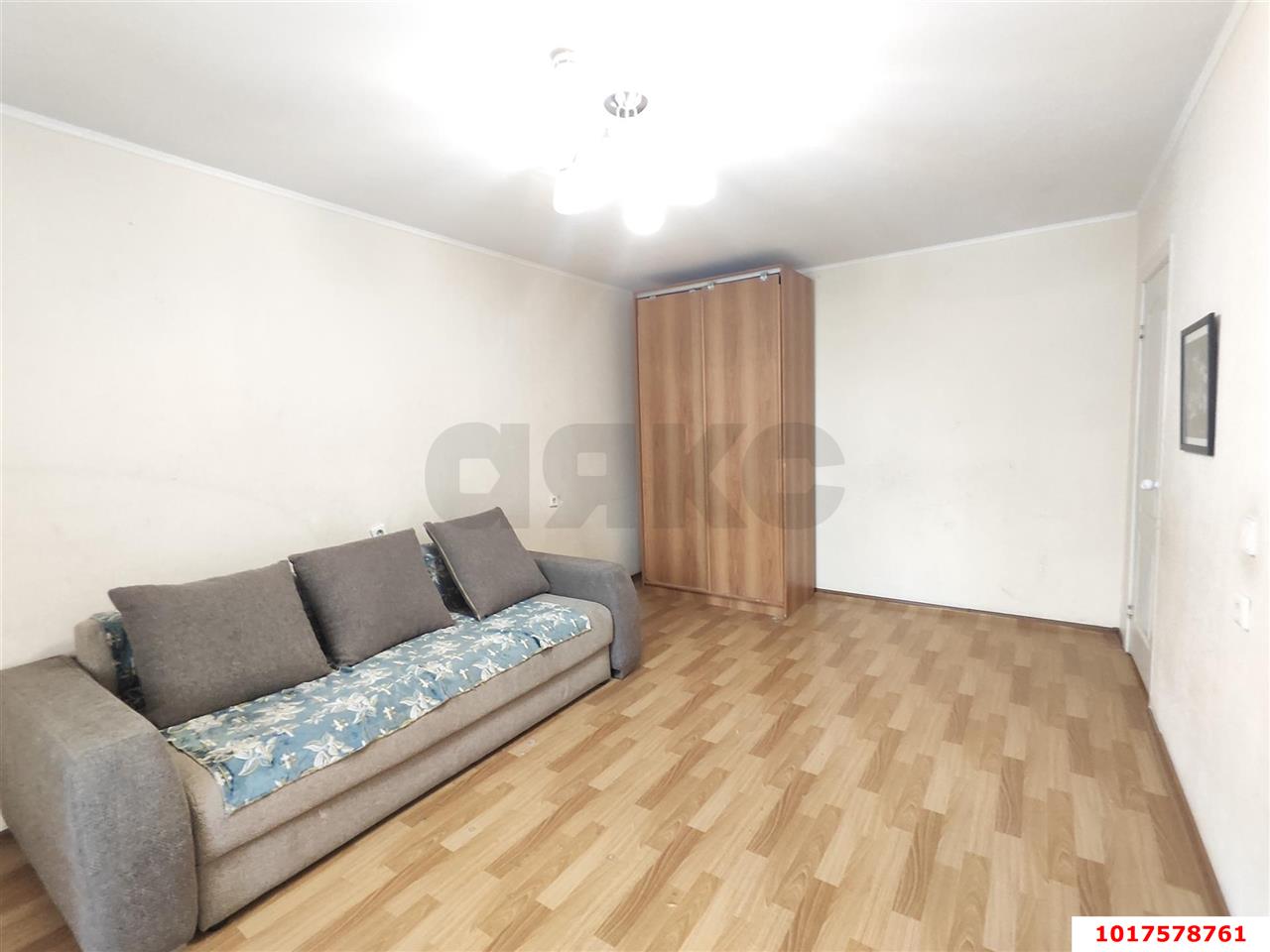 Фото №1: 1-комнатная квартира 55&nbsp;м², 2/5&nbsp;эт. - Краснодар, Прикубанский внутригородской округ, мкр. Молодёжный, ул. 3-я Целиноградская, 4