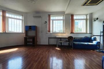 Фото №1: 3-комнатная квартира 125 м², 4/5 эт. - Краснодар, мкр. Завод Измерительных Приборов, ул. Ростовское шоссе, 4