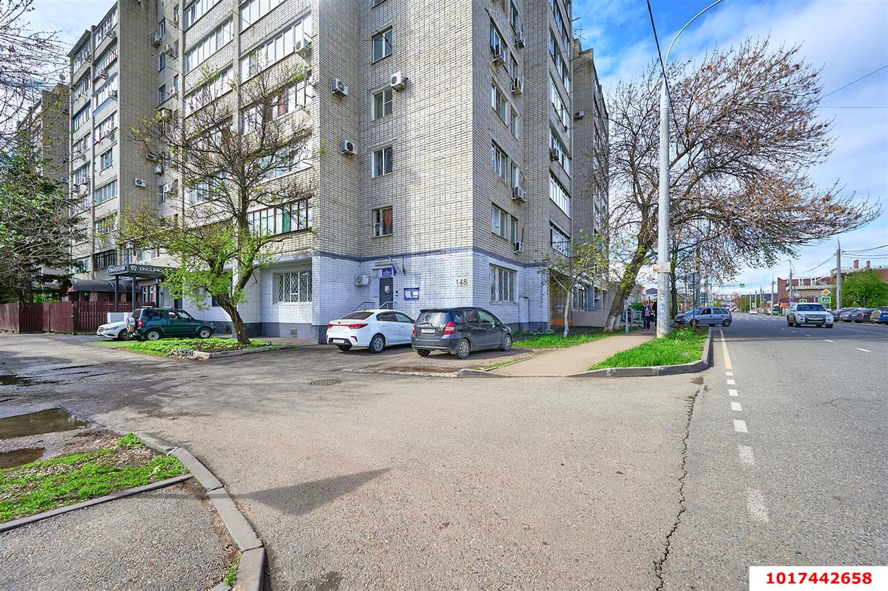 Фото №19: Торговое помещение 289&nbsp;м², 1/9&nbsp;эт. - Краснодар, Западный внутригородской округ, мкр. Сельскохозяйственный Институт, ул. Алма-Атинская, 148