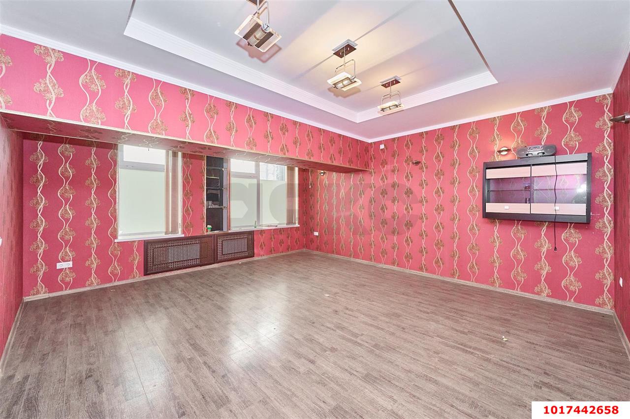 Фото №4: Торговое помещение 289&nbsp;м², 1/9&nbsp;эт. - Краснодар, Западный внутригородской округ, мкр. Сельскохозяйственный Институт, ул. Алма-Атинская, 148