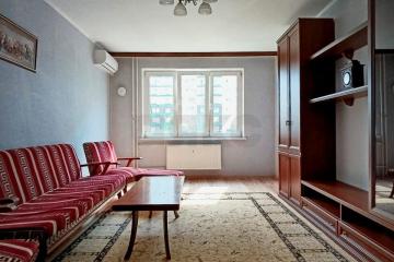 Фото №1: 2-комнатная квартира 65 м², 1/16 эт. - Краснодар, мкр. Почтовый, пр-кт имени писателя Знаменского, 31к1
