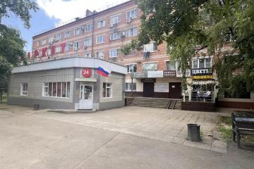 Фото №1: Офисное помещение 13&nbsp;м², 1/5&nbsp;эт. - Краснодар, мкр. Фестивальный, ул. Атарбекова, 52