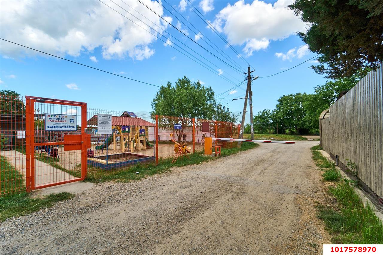 Фото №13: Личное подсобное хозяйство 4.06&nbsp;сот. - № 2 АО ЮГТЕКС, мкр. Прикубанский внутригородской округ, ул. Садовая, 538