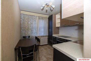 Фото №1: 2-комнатная квартира 52 м², 3/14 эт. - Краснодар, мкр. Центральный, ул. Кубанская Набережная, 52к2
