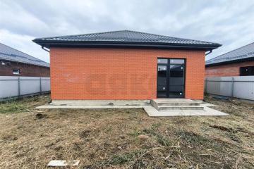 Фото №1: Дом 98 м² + 4 сот., 1 эт. - Новотитаровская, п. коттеджный Новотитаровка, ул. Соколовская, 12