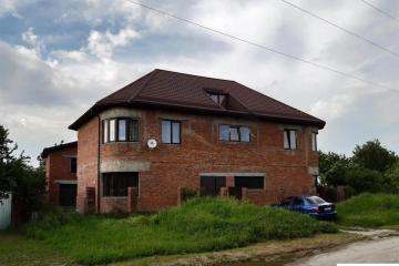 Фото №1: Дом 400&nbsp;м², 2&nbsp;эт. - Электрон, мкр. Карасунский внутригородской округ, ул. Абрикосовая, 1