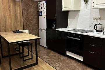Фото №1: 1-комнатная квартира 38 м², 4/4 эт. - Знаменский, мкр. жилой комплекс Первомайский, ул. Первомайская, 36/7