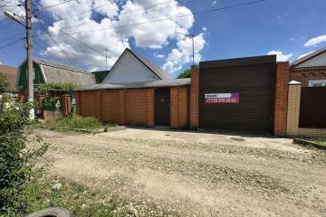 Фото №1: Дом 73&nbsp;м², 1&nbsp;эт. - Краснодар, мкр. Камвольно-суконный Комбинат, пр-д 2-й Сормовский, 80