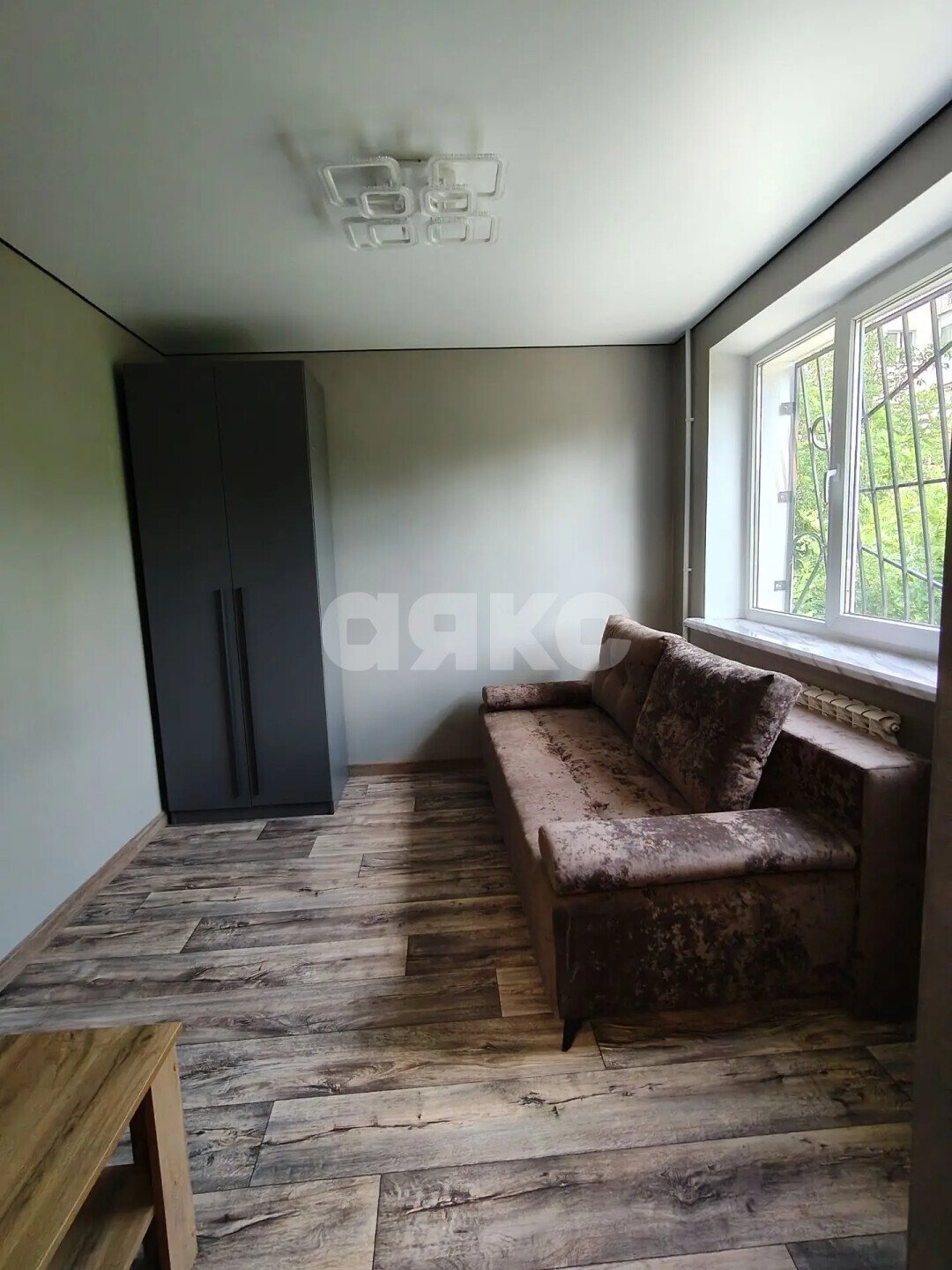 Фото №3: 3-комнатная квартира 46&nbsp;м², 1/5&nbsp;эт. - Мариуполь, р. Жовтневый, пр-кт Ленина, 117