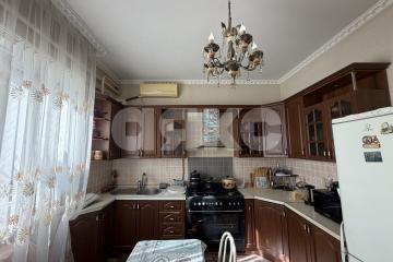 Фото №1: Дом 152 м² + 10 сот., 1 эт. - Кореновск, ул. Смоленская, 30