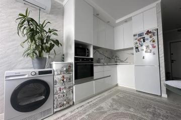 Фото №1: 1-комнатная квартира 37&nbsp;м², 16/24&nbsp;эт. - Краснодар, мкр. ЖК Губернский, ул. им. Героя Яцкова И.В., 19